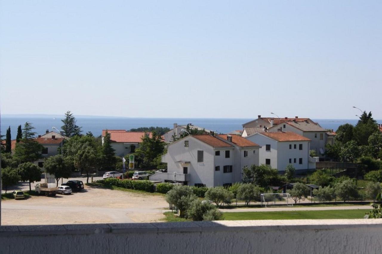 Apartments Nada Krk Island Exterior foto
